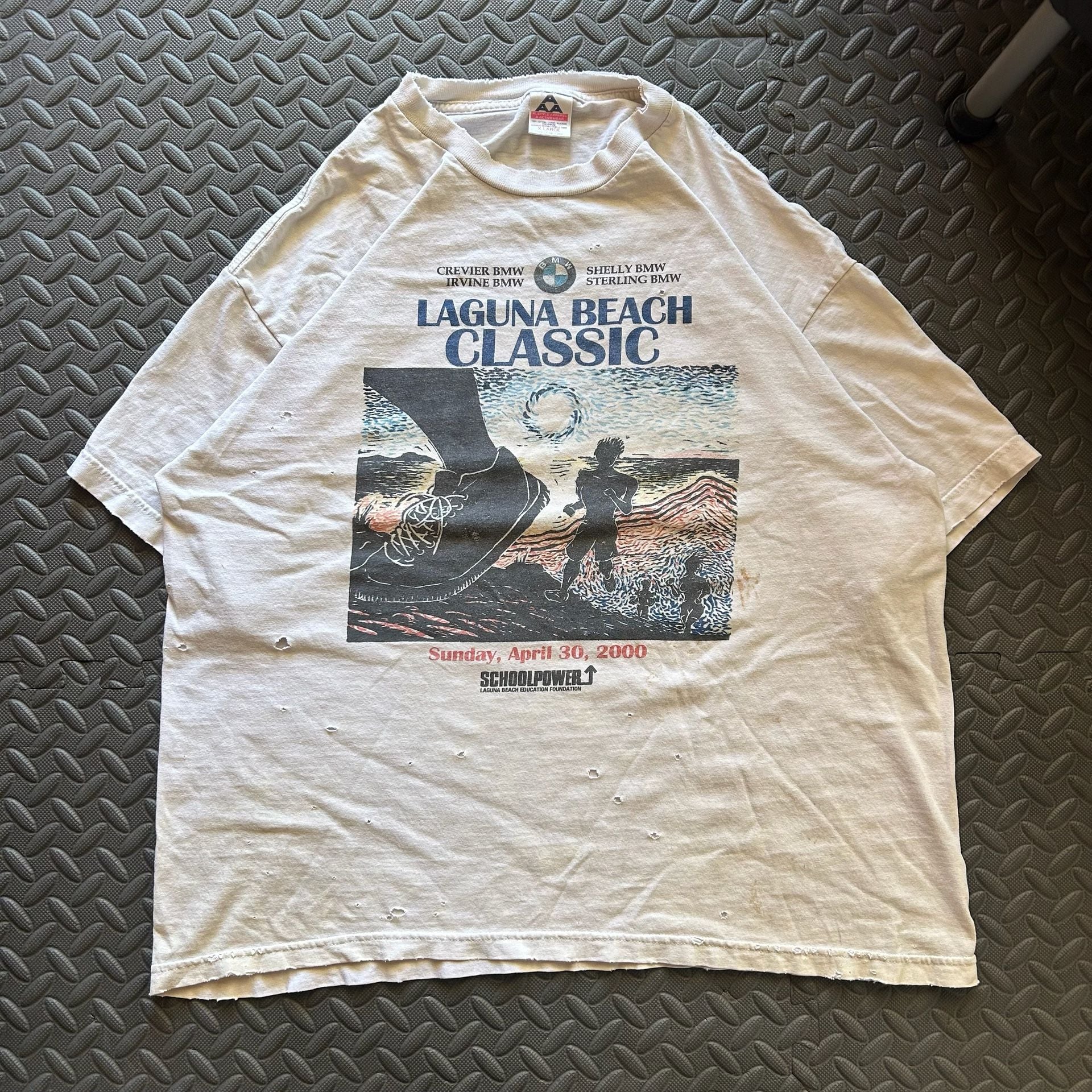 Vintage 2000 Laguna Beach Classic Schoolpower Event TShirt